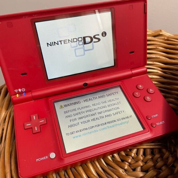 Nintendo DS Red Handheld Console System W/ Case CYR-001 US Tested, Works - Picture 3 of 8